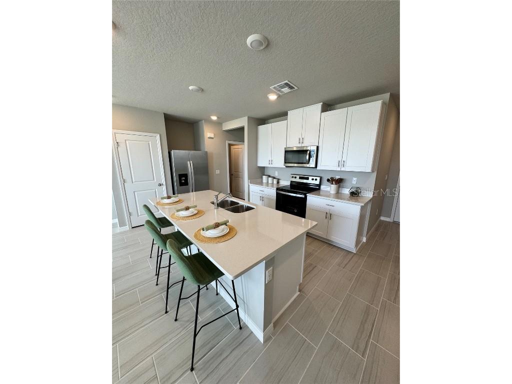 7735 Momentum Parkway Wesley Chapel FL 33545 O6231827 image1