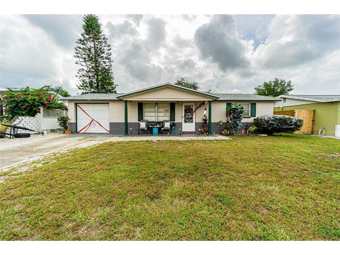 7736 Sue Ellen Drive Port Richey FL 34668 W7839293 image1