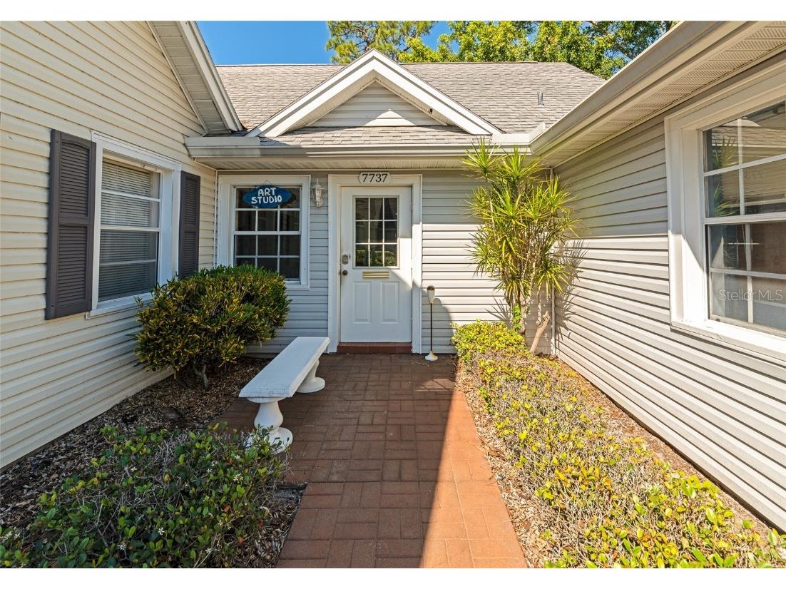 7737 Holiday Drive #C-18 Sarasota FL 34231 A4562647 image1