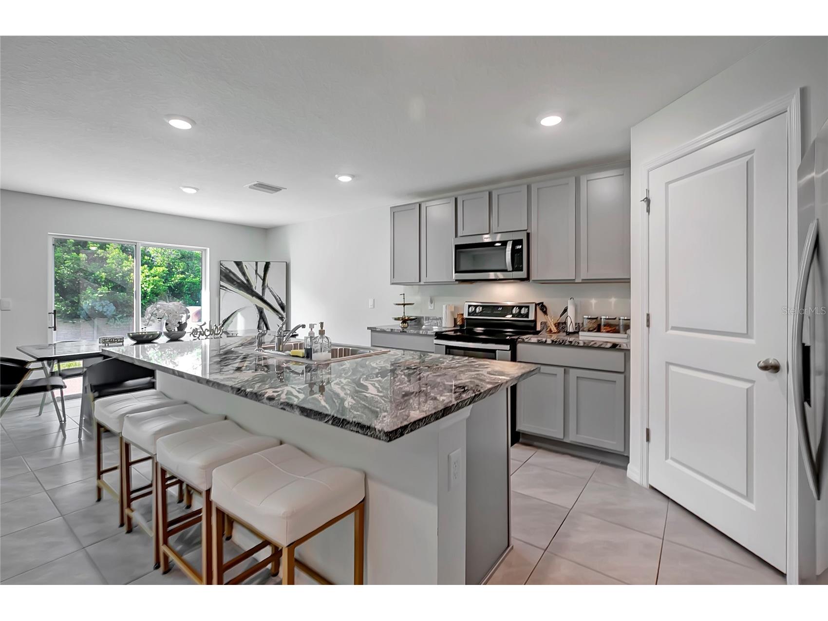 7737 Rosewood Garden Loop Tampa FL 33637 TB8494192 image10