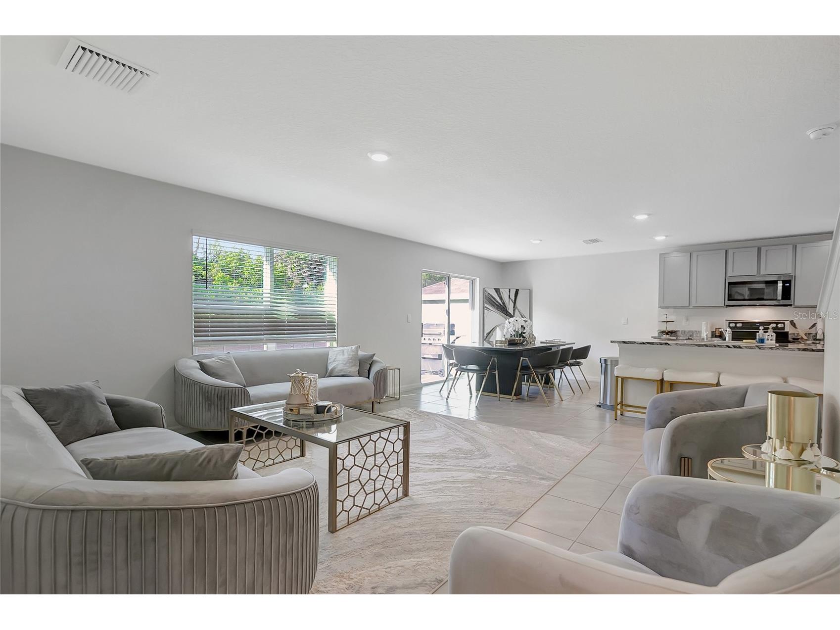7737 Rosewood Garden Loop Tampa FL 33637 TB8494192 image21
