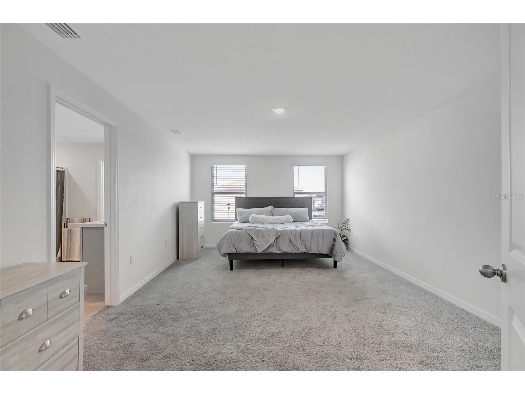 7737 Rosewood Garden Loop Tampa FL 33637 TB8494192 image25