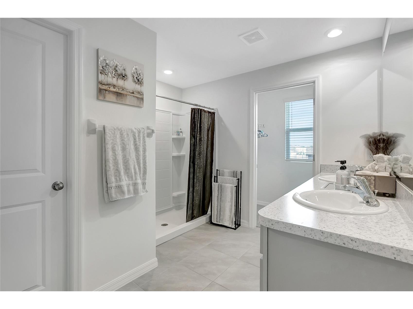 7737 Rosewood Garden Loop Tampa FL 33637 TB8494192 image28