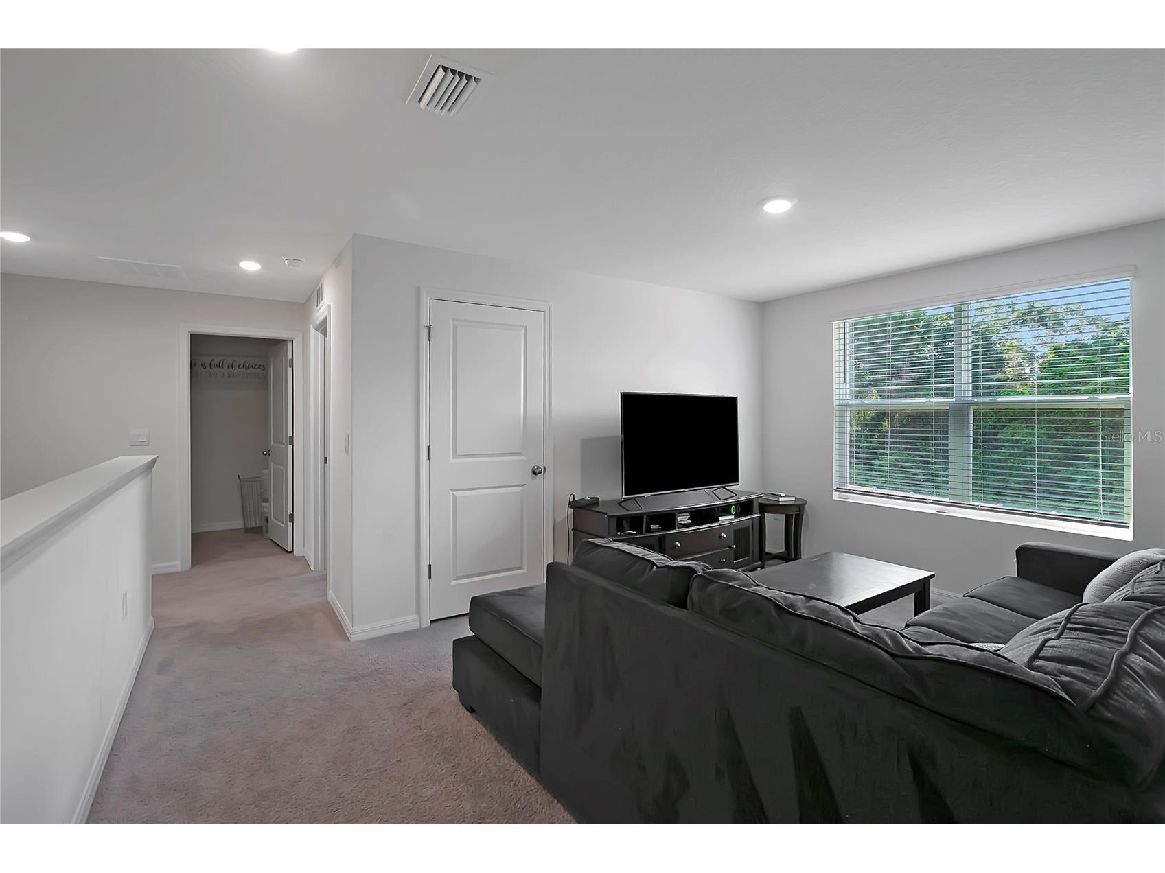 7737 Rosewood Garden Loop Tampa FL 33637 TB8494192 image37