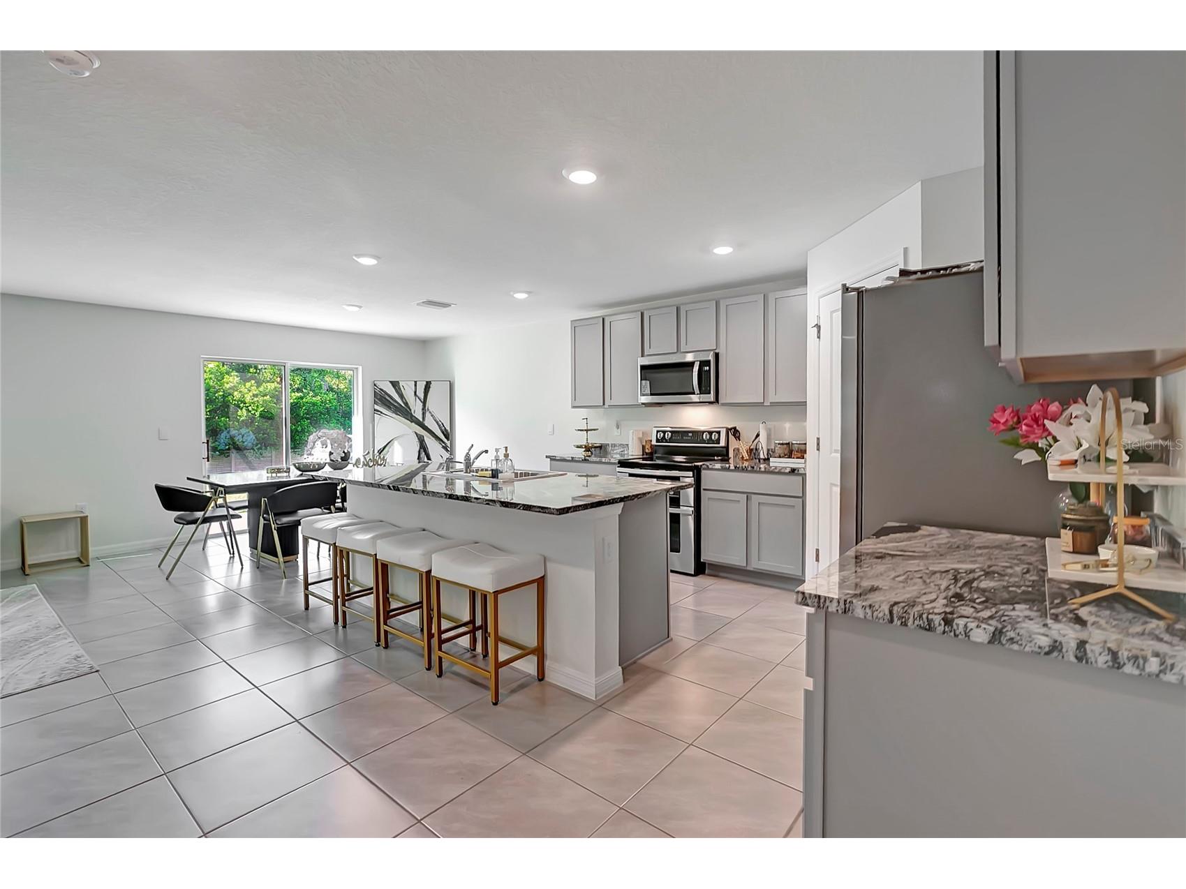7737 Rosewood Garden Loop Tampa FL 33637 TB8494192 image8