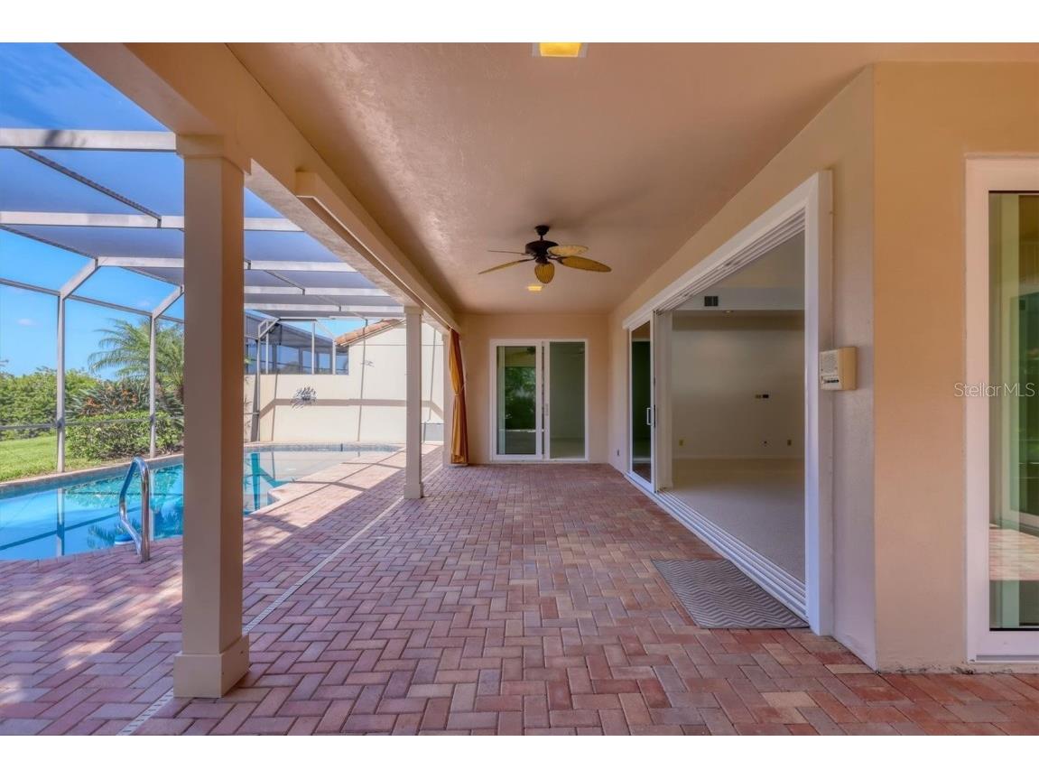 7738 Calle Facil Sarasota FL 34238 A4669285 image41