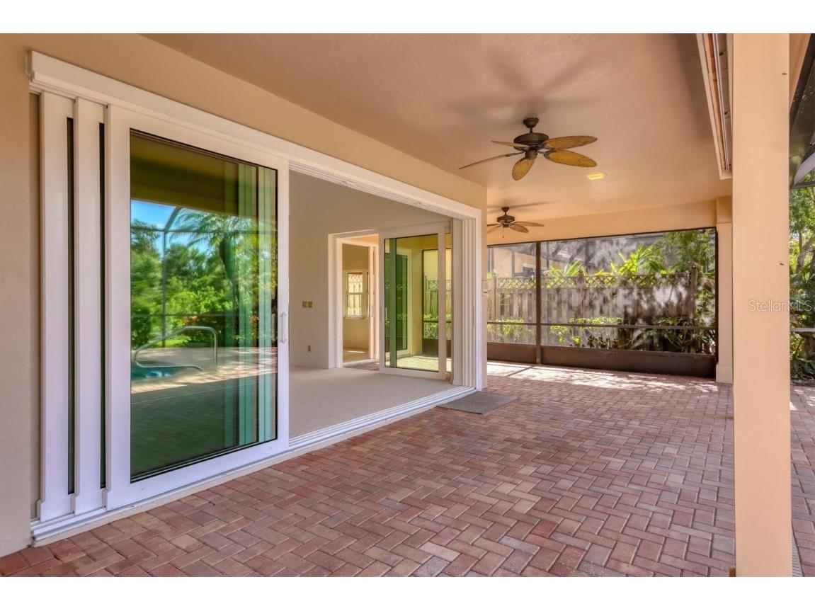 7738 Calle Facil Sarasota FL 34238 A4669285 image43