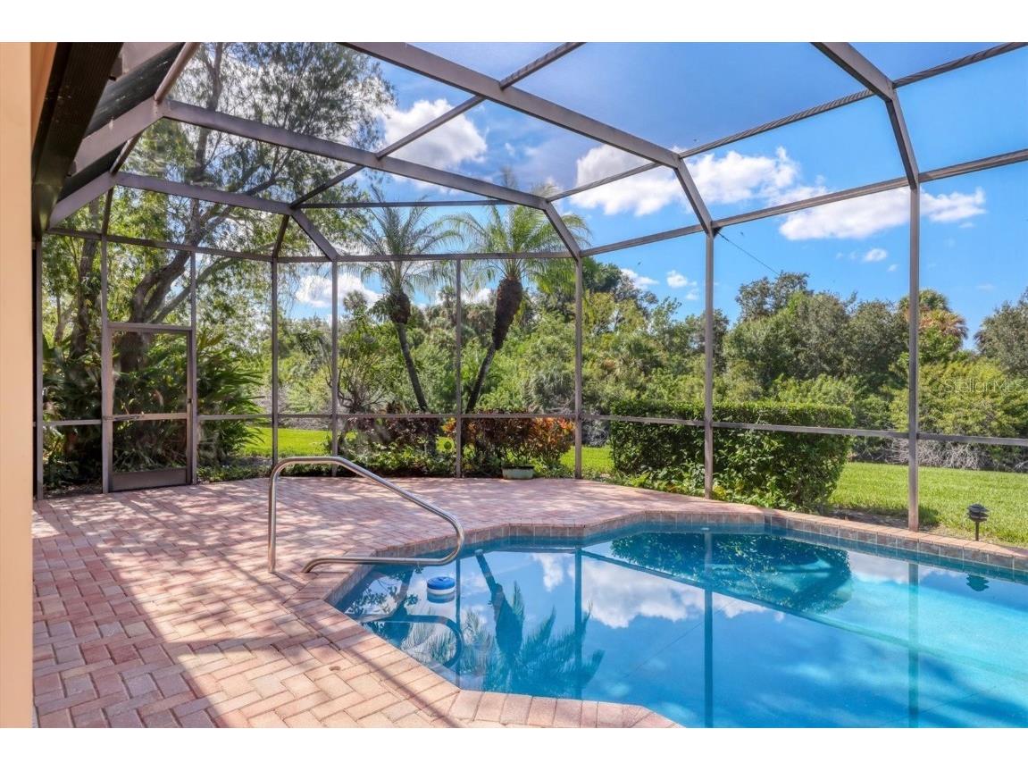 7738 Calle Facil Sarasota FL 34238 A4669285 image44