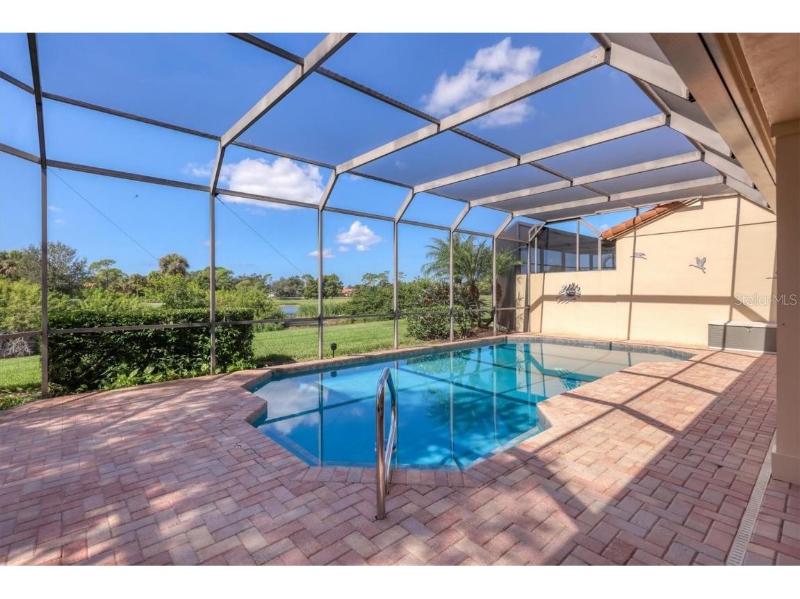 7738 Calle Facil Sarasota FL 34238 A4669285 image45