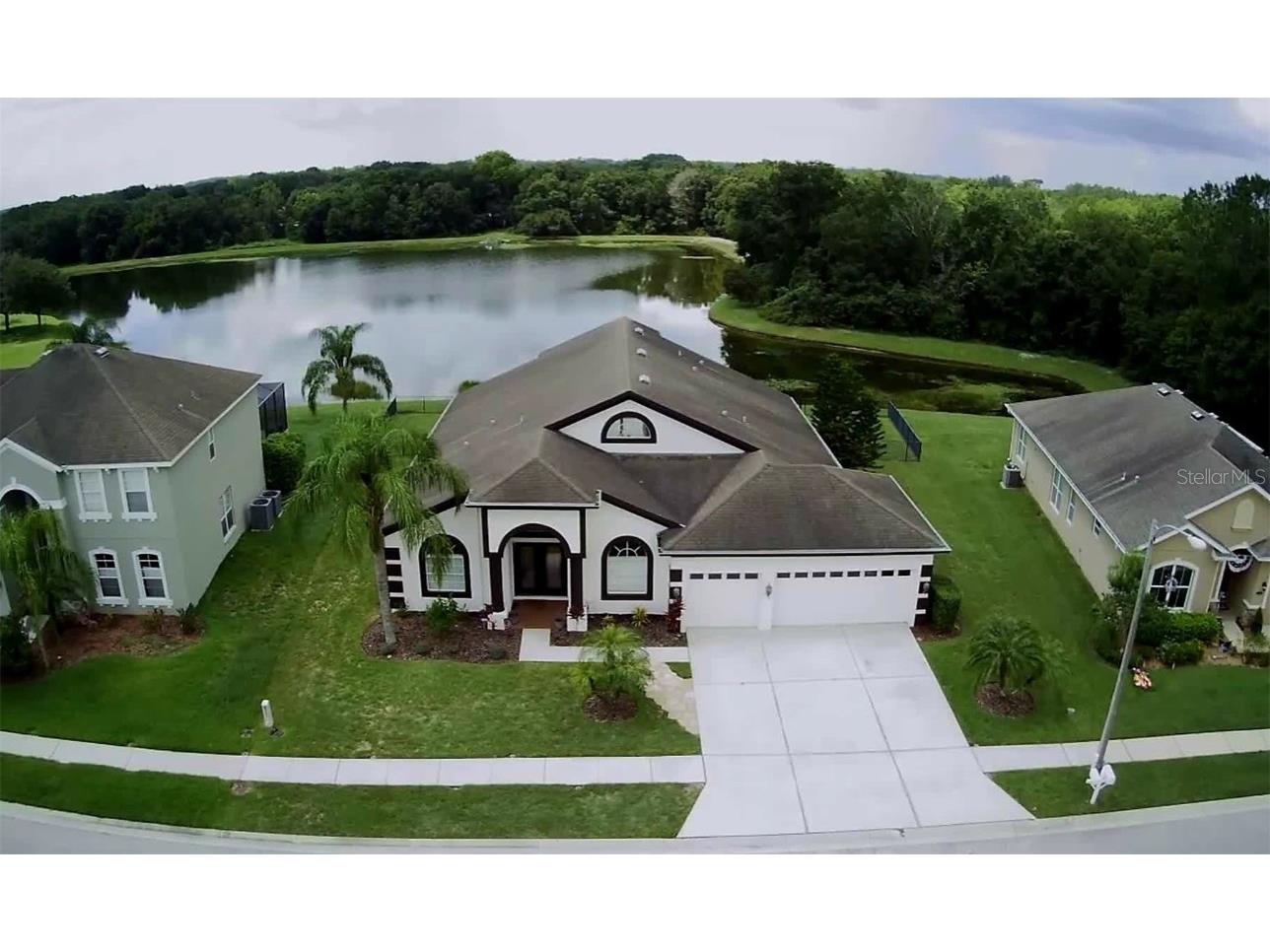 7738 Crescent Palm Drive Wesley Chapel FL 33545 T3540188 image1