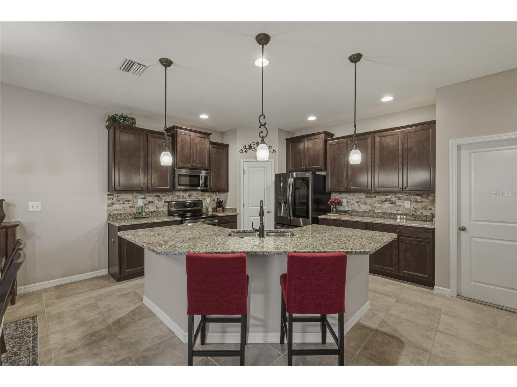 7739 Timberview Loop Wesley Chapel FL 33545 TB8508623 image12