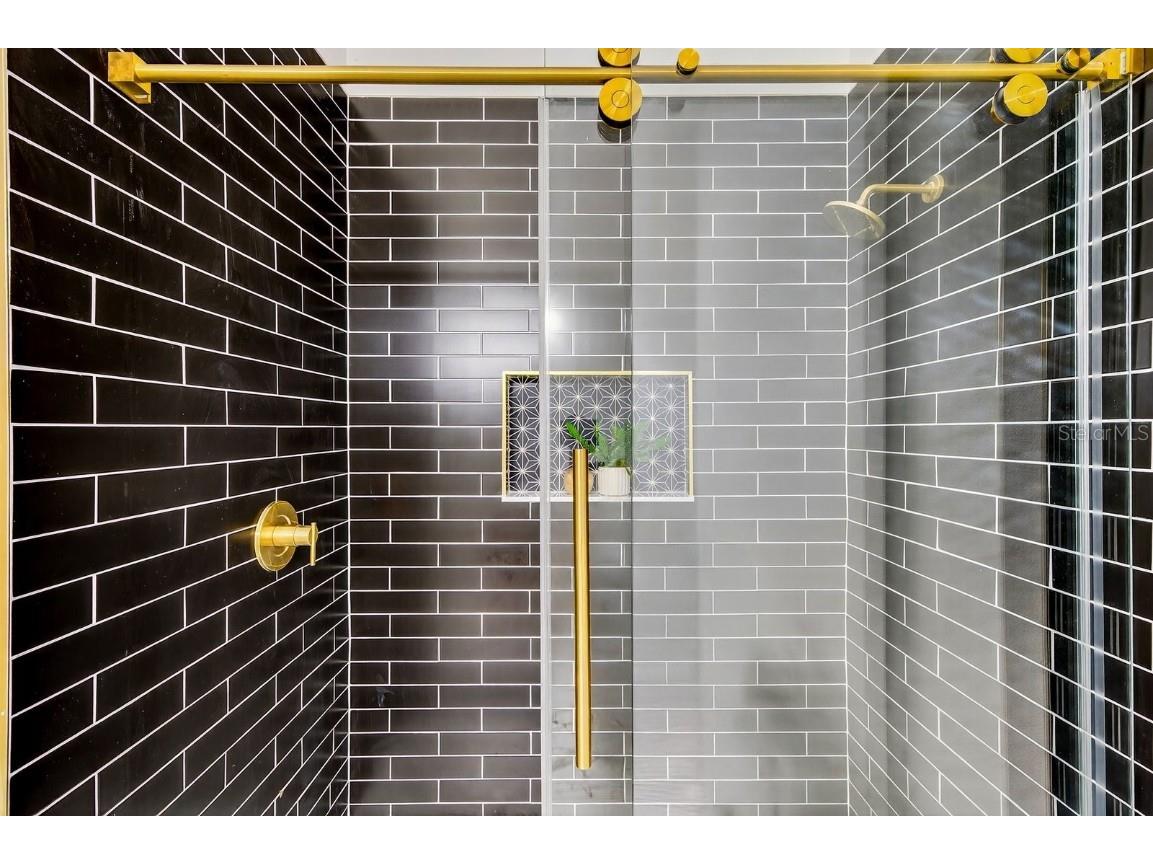 7739 Whitebridge Glen University Park FL 34201 A4675926 image20