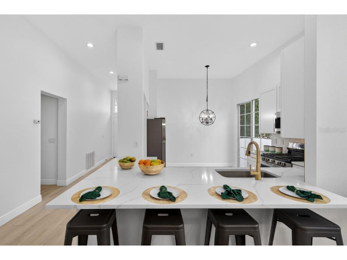 7739 Whitebridge Glen University Park FL 34201 A4675926 image6