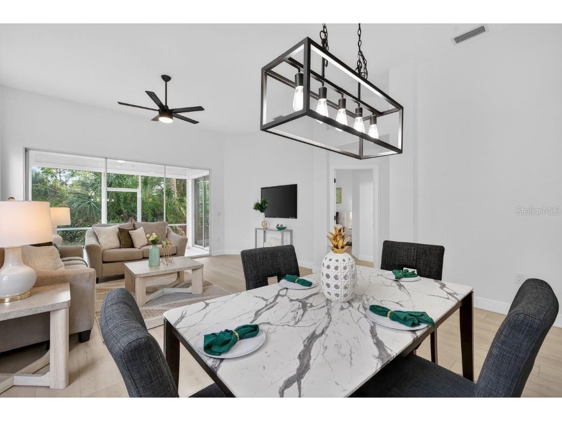 7739 Whitebridge Glen University Park FL 34201 A4675926 image9