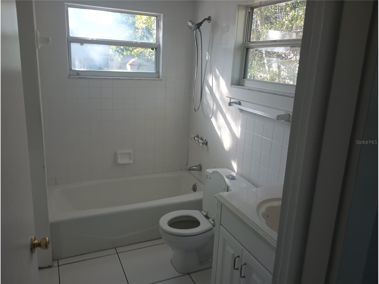 774 32nd Avenue N Saint Petersburg FL 33704 TB8394089 image8