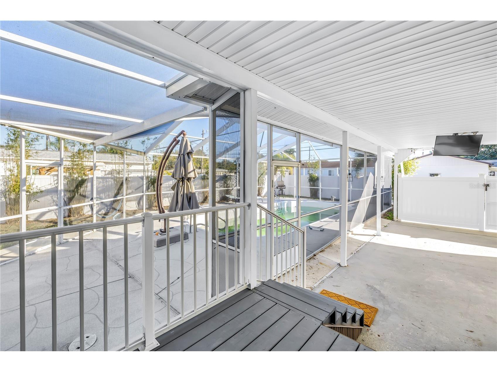 774 40th Avenue NE Saint Petersburg FL 33703 TB8466445 image31