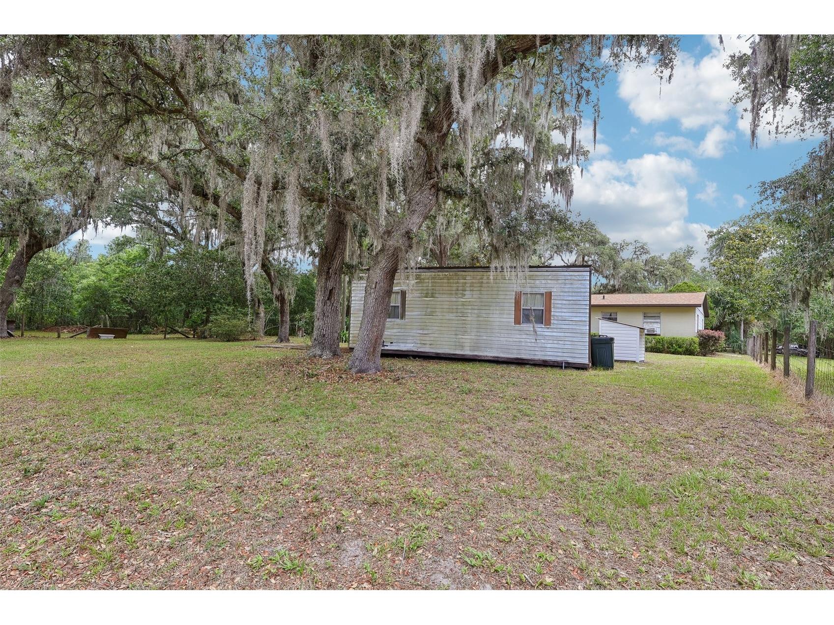 774 SE 116th Lane Webster FL 33597 G5112401 image29