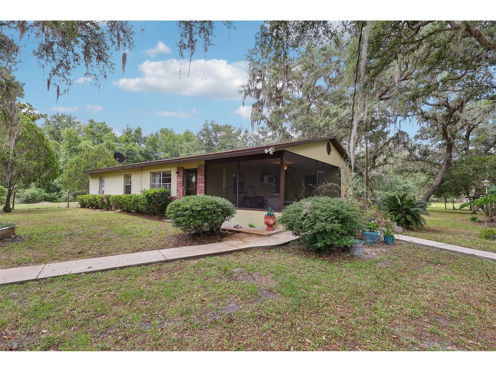 774 SE 116th Lane Webster FL 33597 G5112401 image4