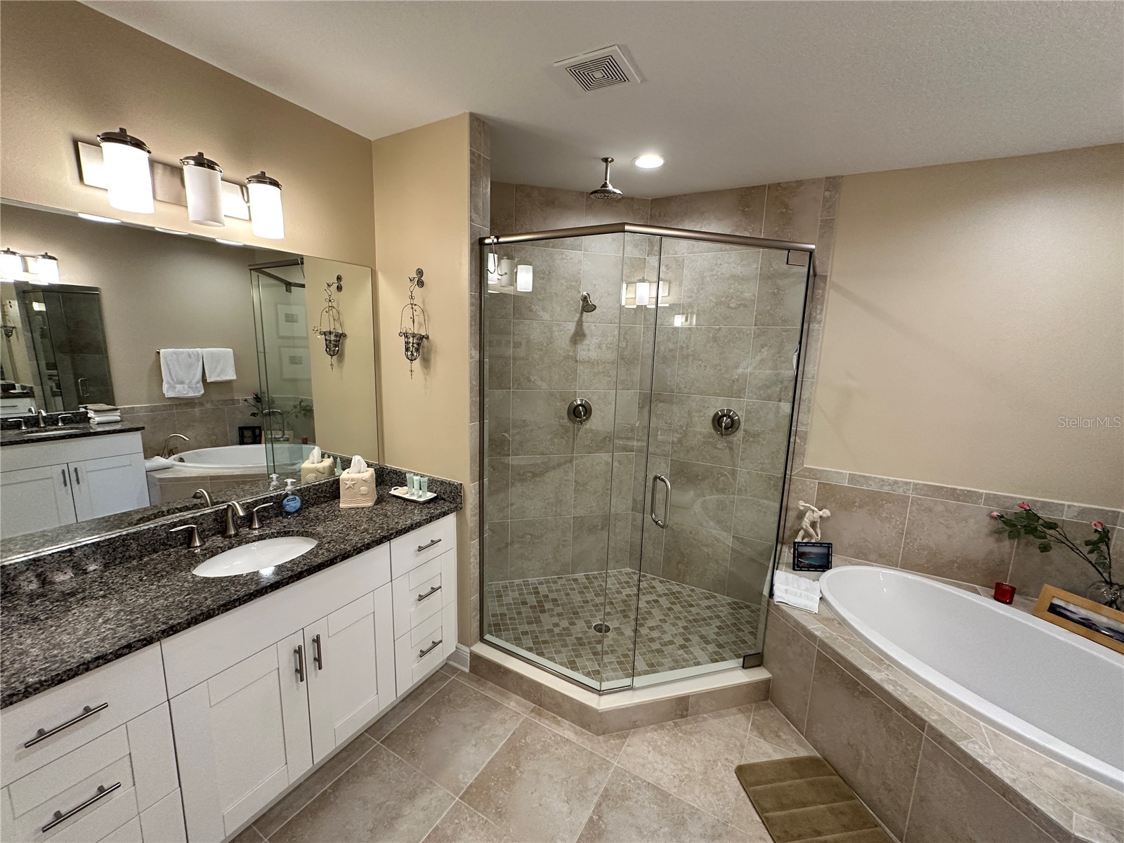 7740 34th Ave W #202 Bradenton FL 34209 - PALMA SOLA BAY A4687029 image15