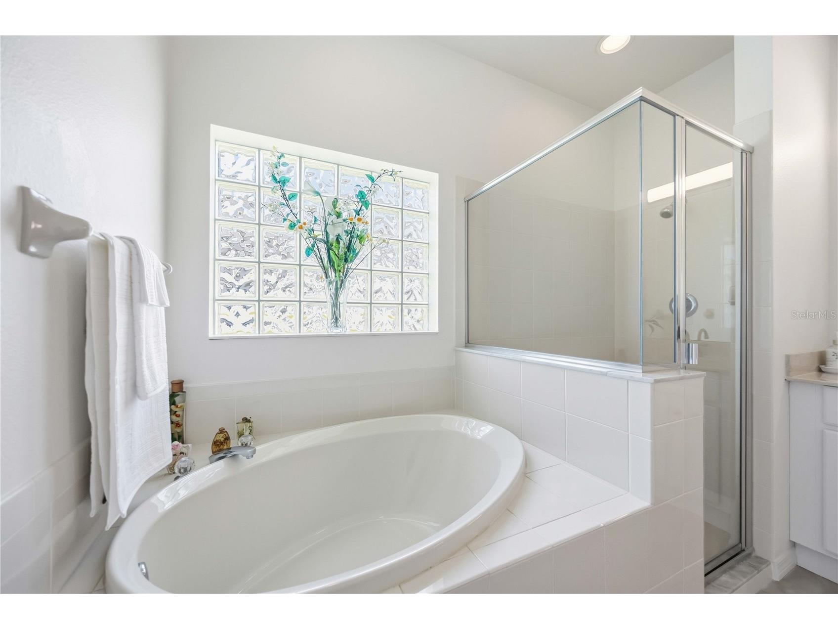7740 Castleisland Drive Sarasota FL 34240 A4691962 image30