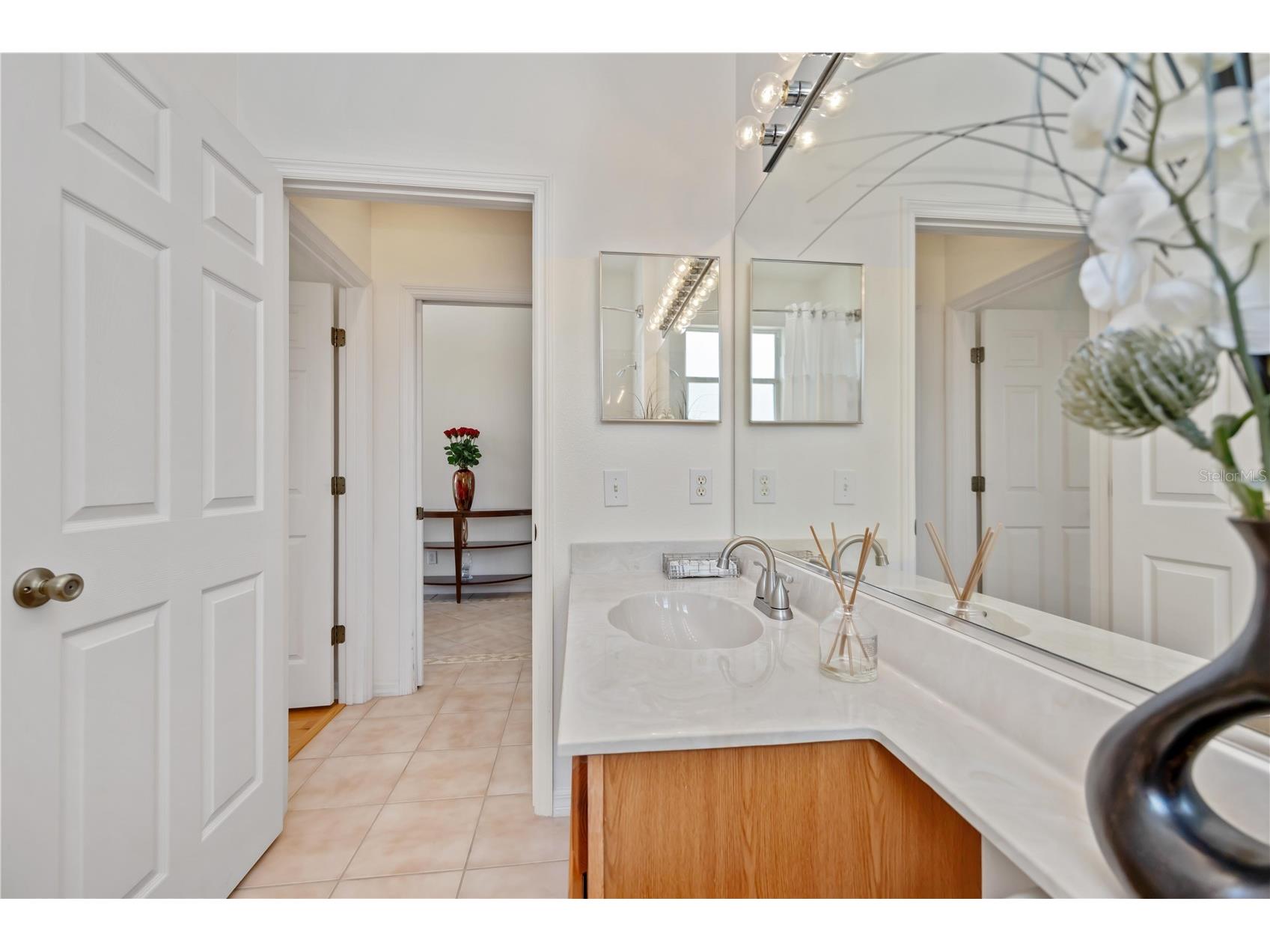 7740 Castleisland Drive Sarasota FL 34240 A4691962 image38