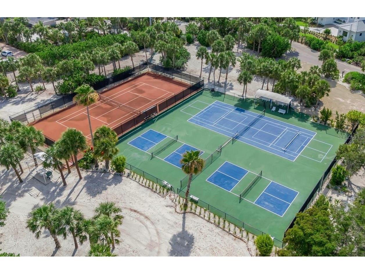 7740 Sanderling Road Sarasota FL 34242 - GULF OF MEXICO A4697623 image12