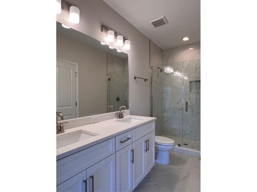 7741 93rd Street N Seminole FL 33777 TB8450571 image9