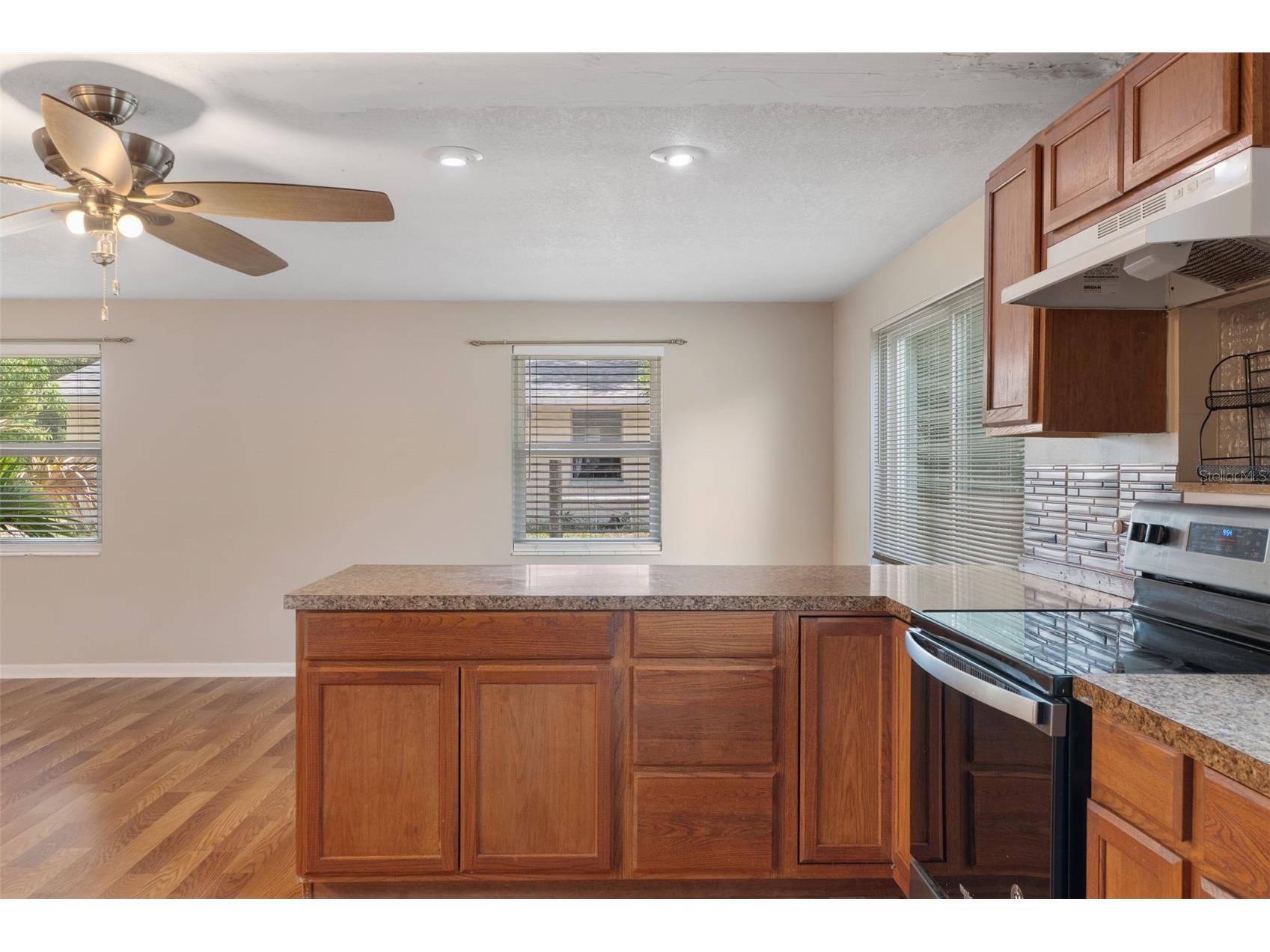 7741 E Spanish Trail Floral City FL 34436 W7886097 image15