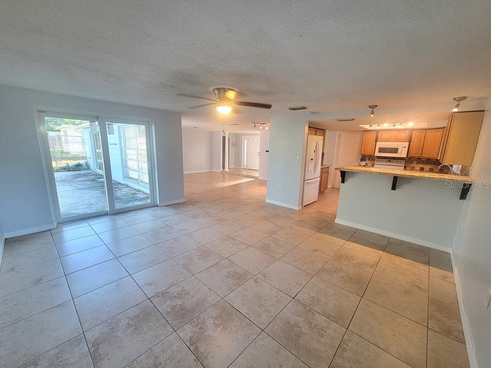 7741 Treasure Pointe Drive Port Richey FL 34668 W7880684 image9