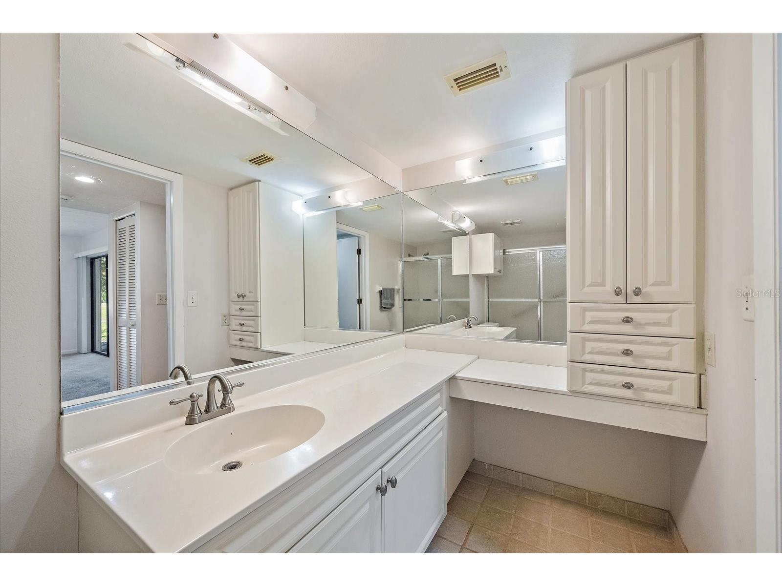 7742 Eagle Creek Drive #7524 Sarasota FL 34243 TB8471897 image18