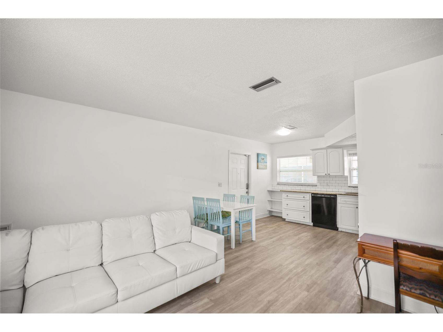 7743 39th Terrace N Saint Petersburg FL 33709 TB8510013 image7