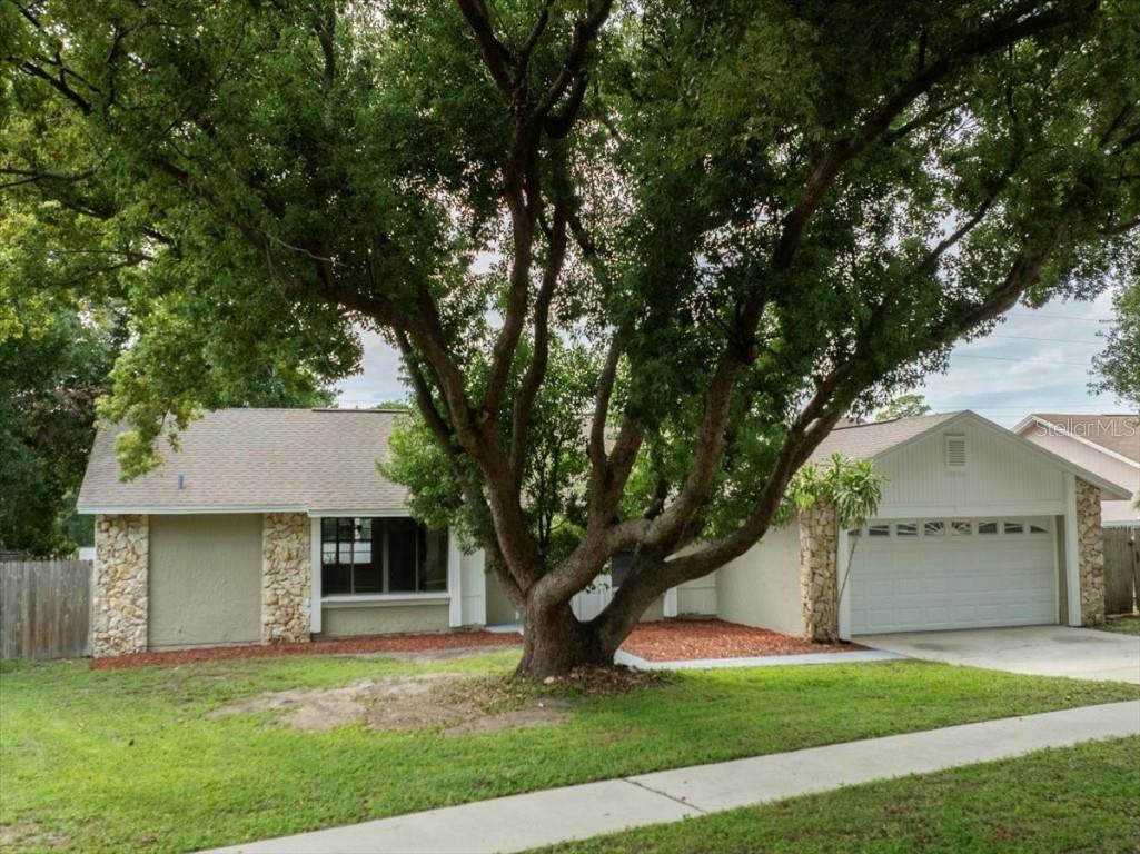 7744 Clubhouse Estates Drive Orlando FL 32819 L4955672 image1