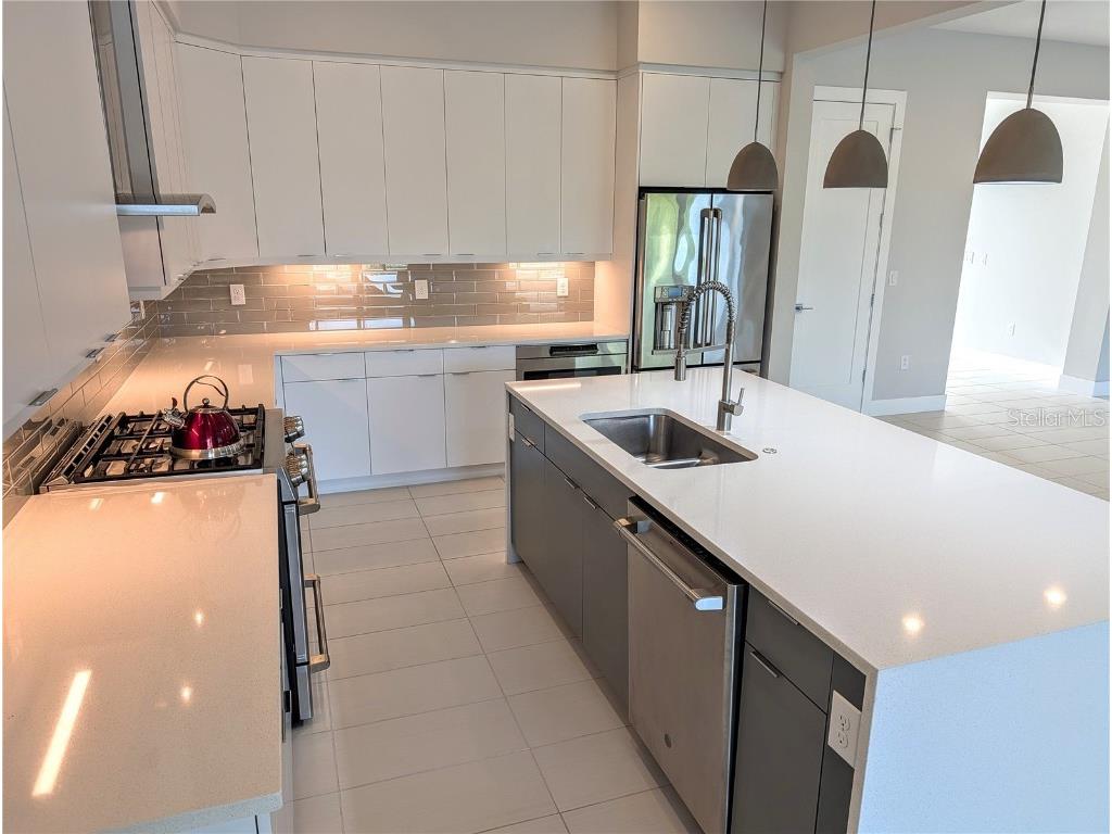 7744 Sandhill Lake Drive Sarasota FL 34241 A4675923 image7