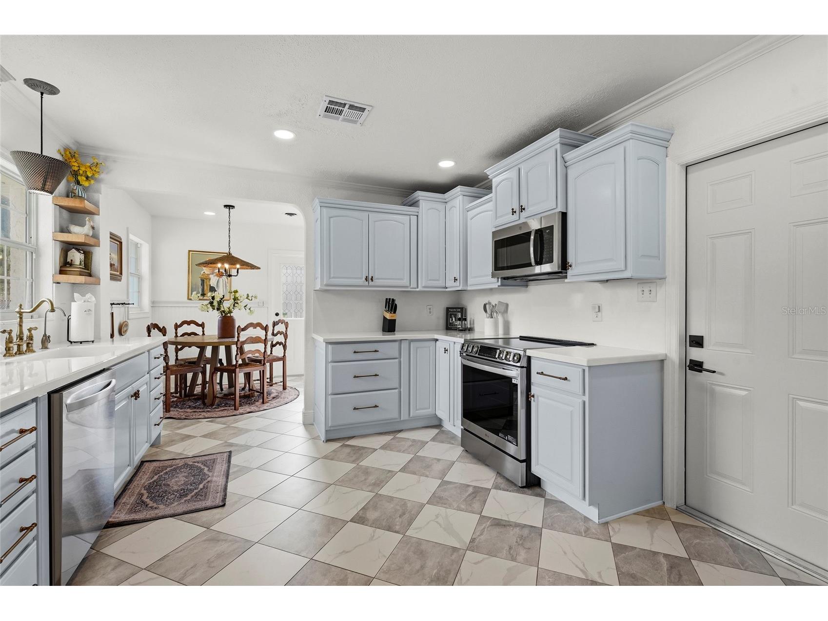 7746 Westmoreland Drive Sarasota FL 34243 A4688339 image11