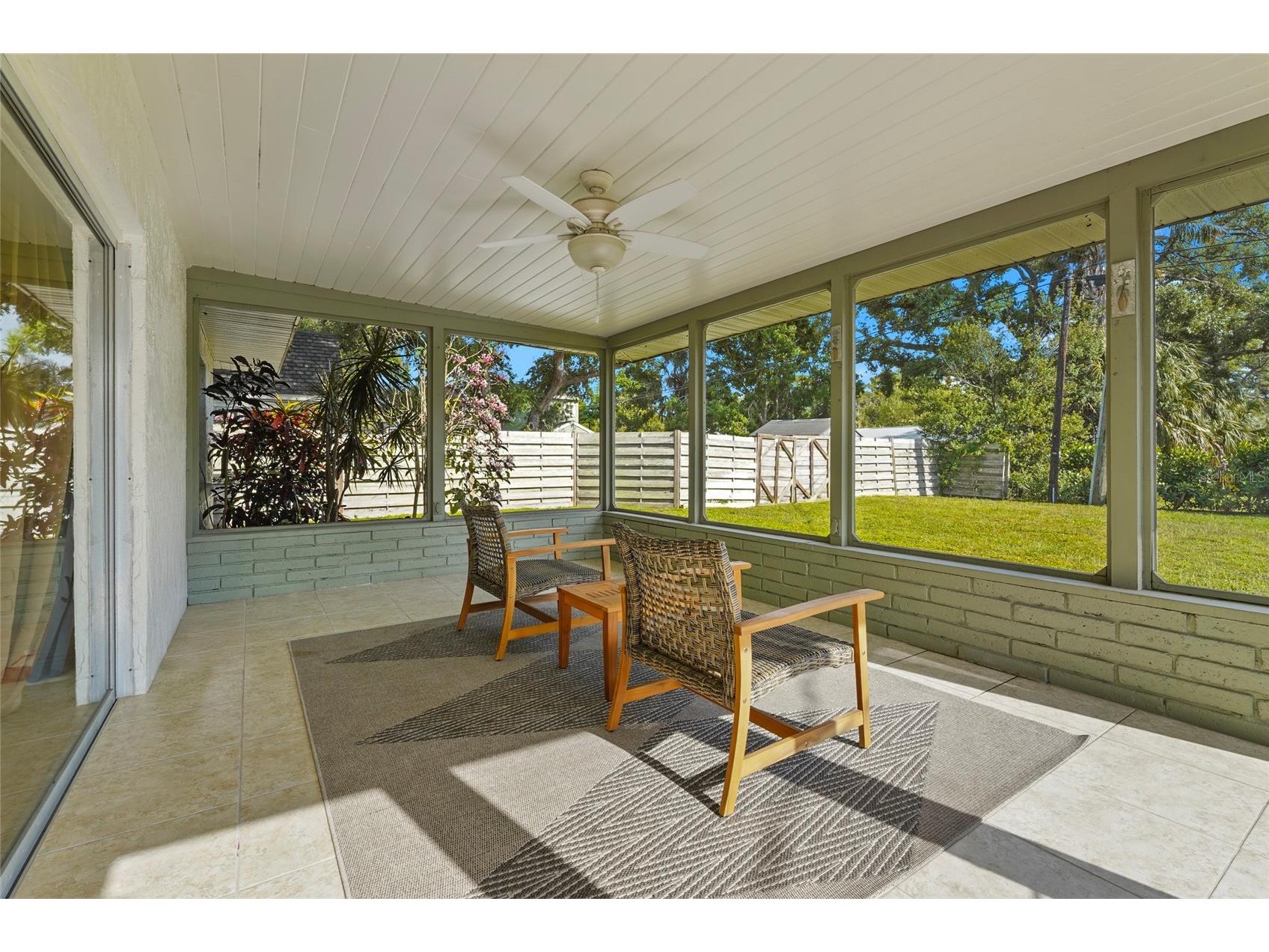 7746 Westmoreland Drive Sarasota FL 34243 A4688339 image26