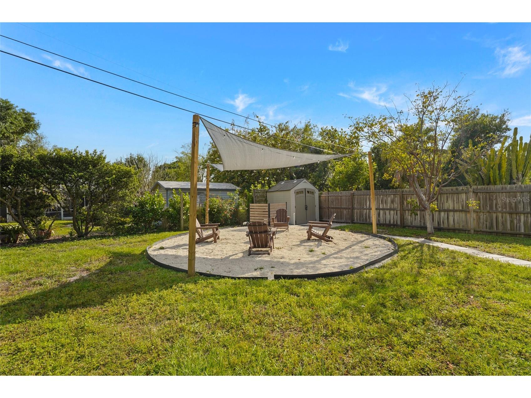7746 Westmoreland Drive Sarasota FL 34243 A4688339 image32