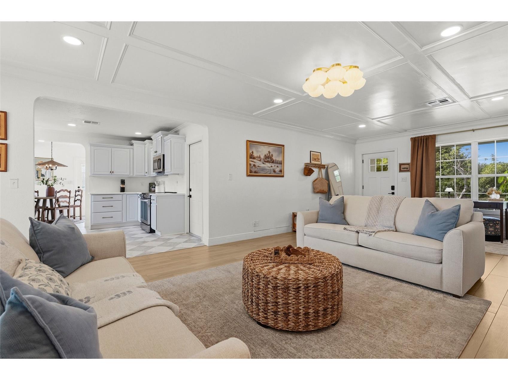 7746 Westmoreland Drive Sarasota FL 34243 A4688339 image4