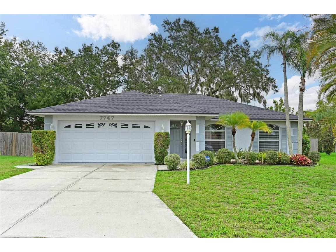 7747 37th Street E Sarasota FL 34243 A4581576 image1