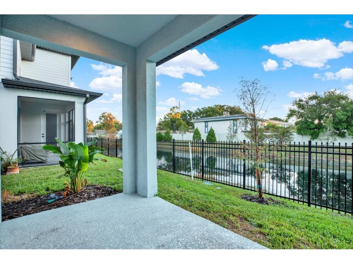 7749 93rd Street N Seminole FL 33777 TB8447679 image27