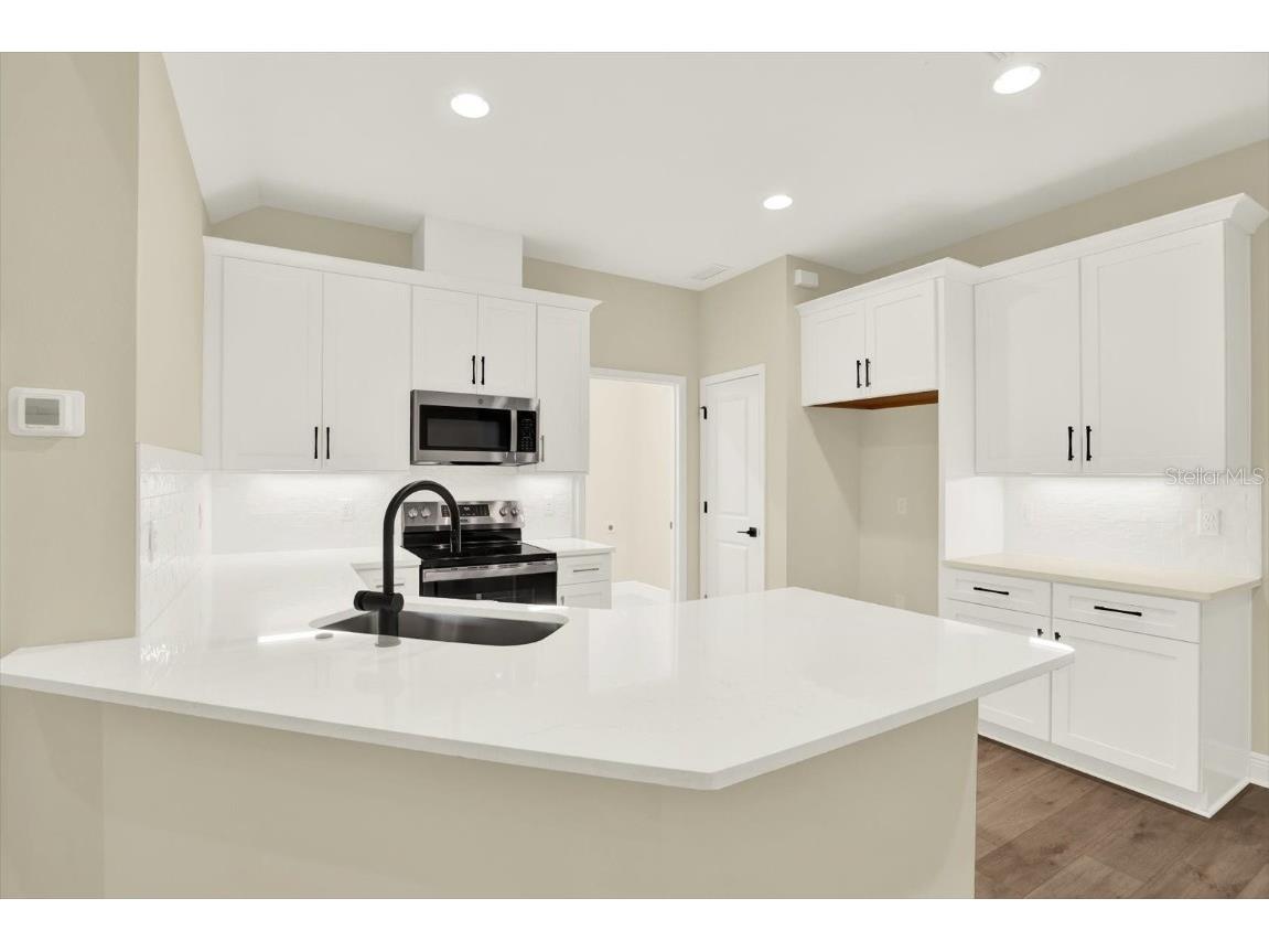 7749 93rd Street N Seminole FL 33777 TB8447679 image4