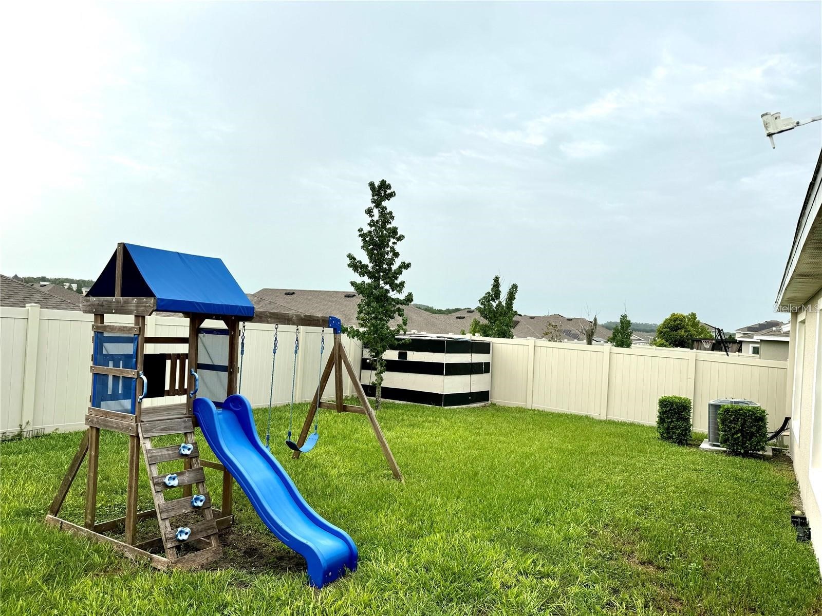 7749 Broad Point Drive Zephyrhills FL 33540 TB8486680 image17