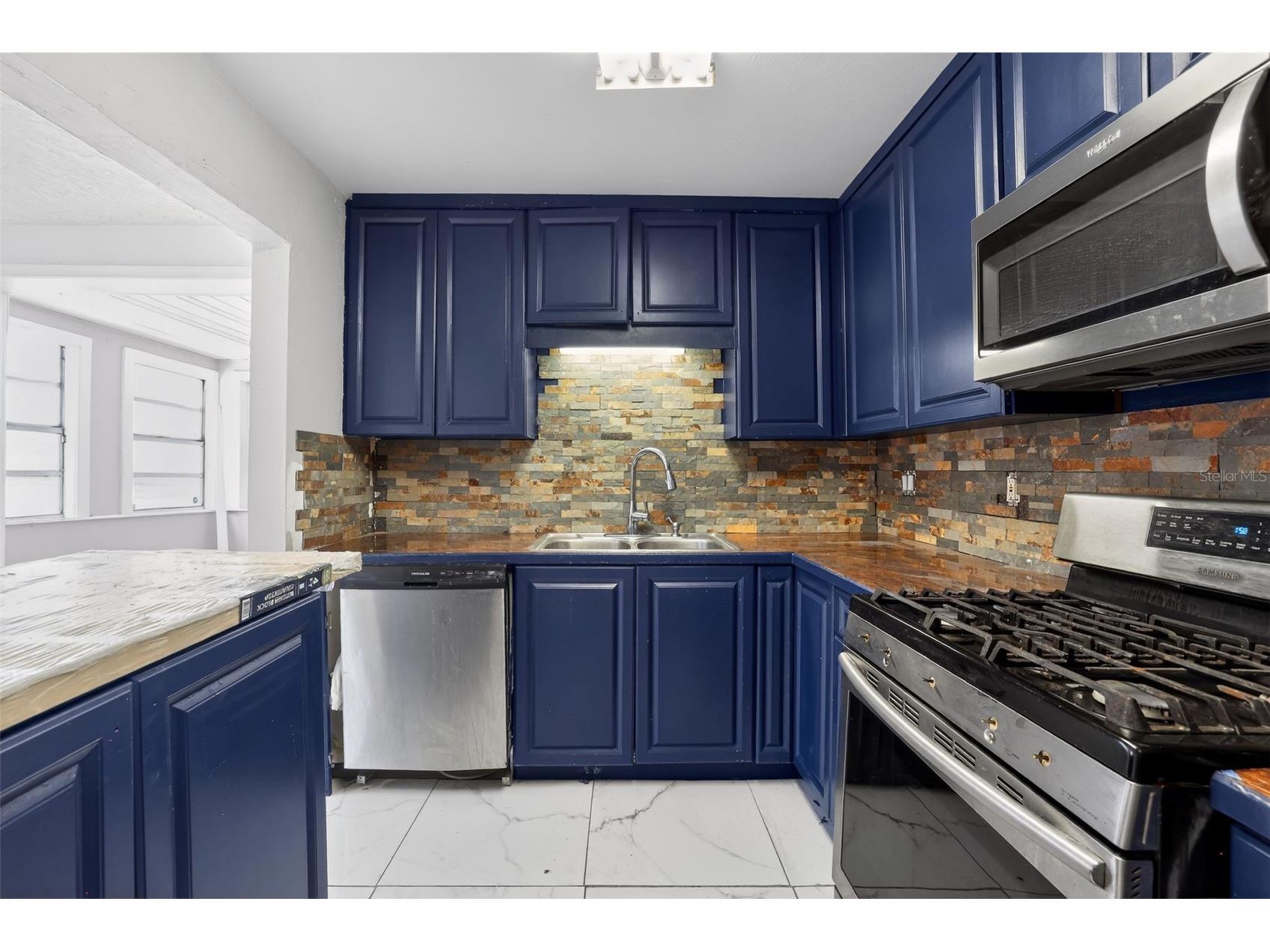 775 28th Avenue S Saint Petersburg FL 33705 O6394592 image11