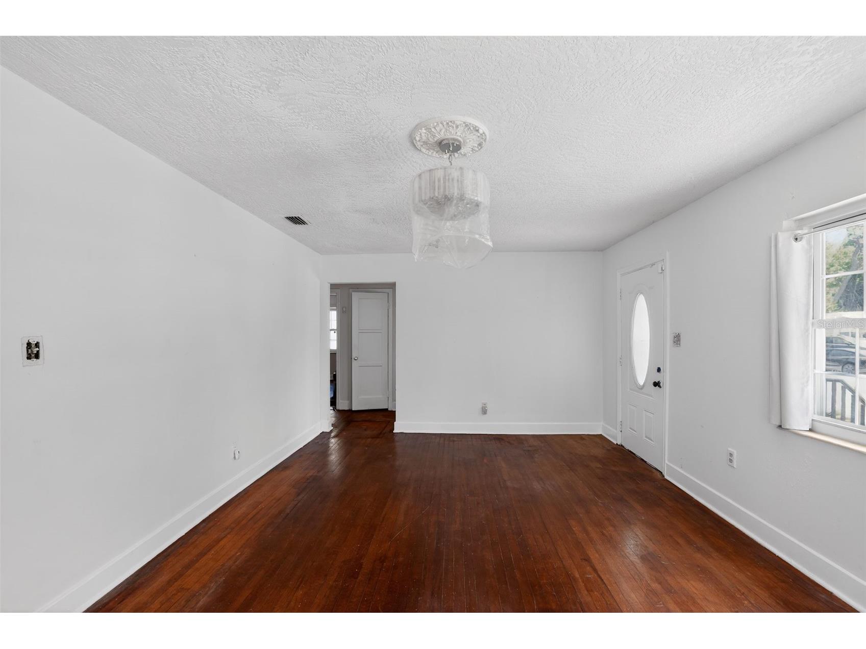775 28th Avenue S Saint Petersburg FL 33705 O6394592 image16