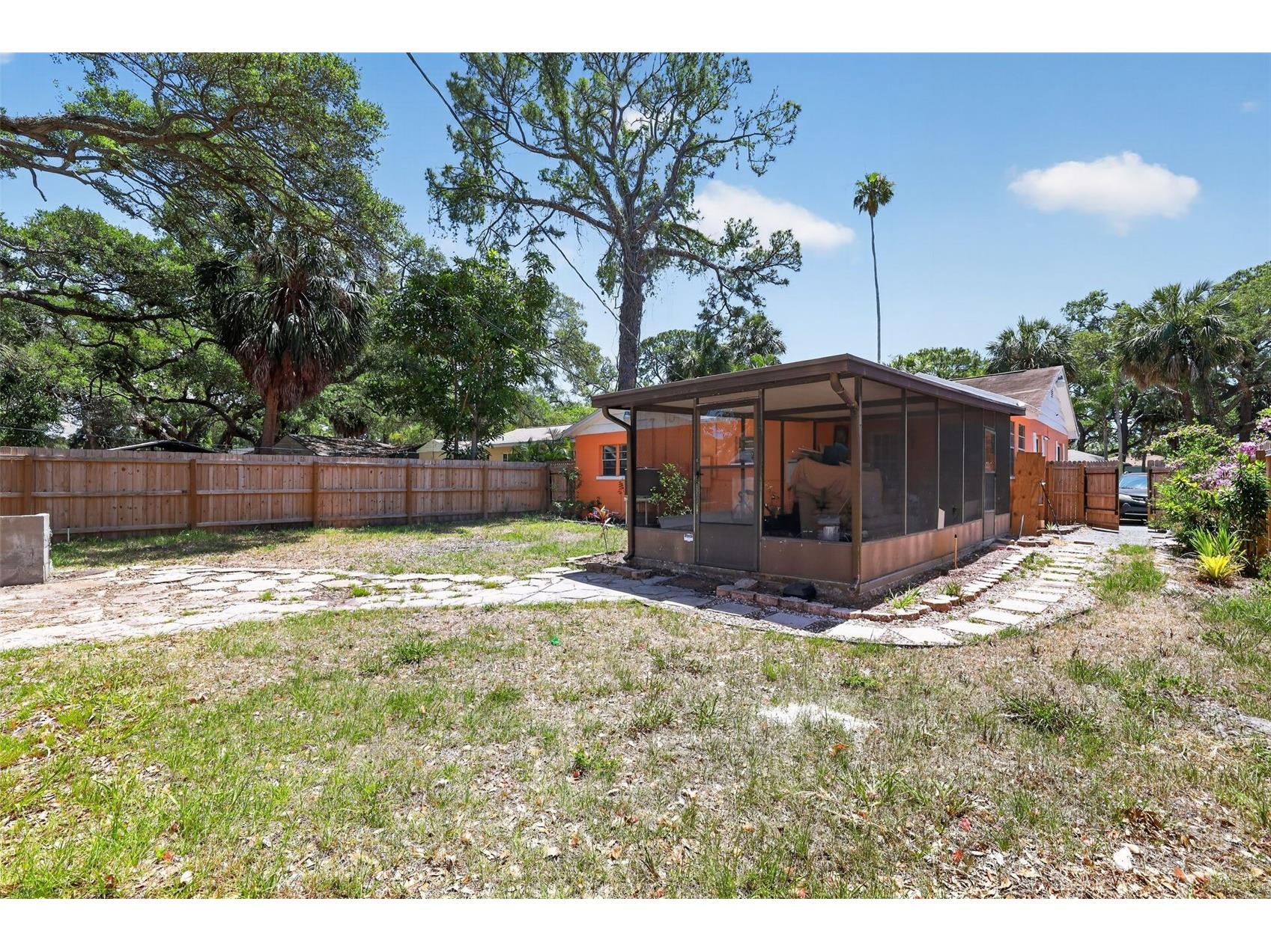 775 28th Avenue S Saint Petersburg FL 33705 O6394592 image28