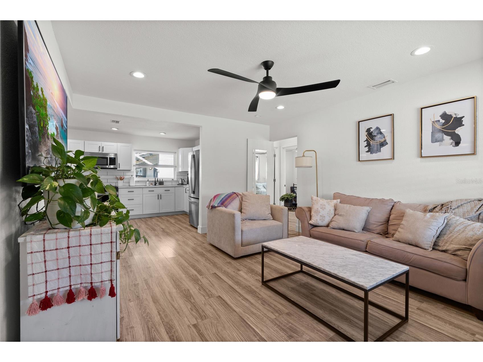 775 39th Avenue NE Saint Petersburg FL 33703 TB8472725 image10