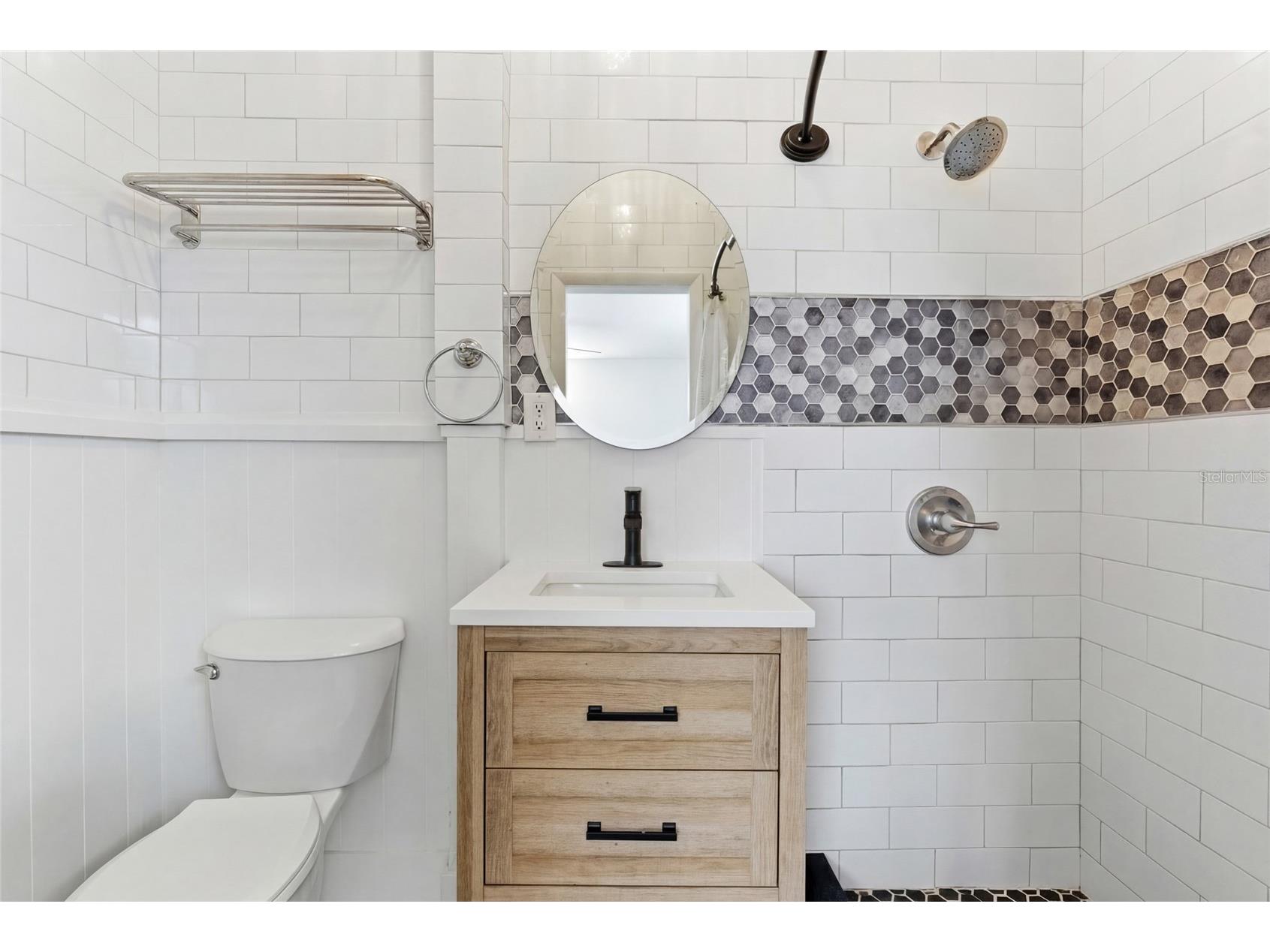 775 39th Avenue NE Saint Petersburg FL 33703 TB8472725 image5