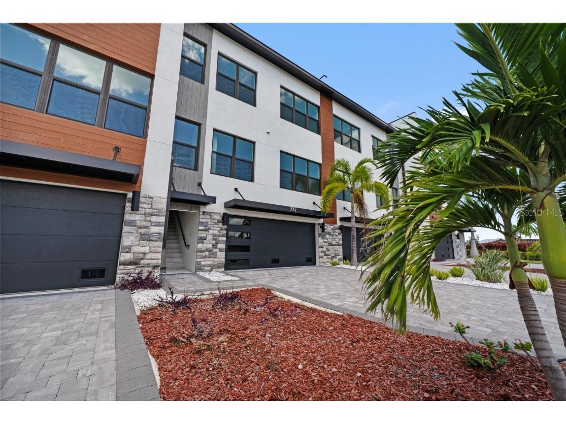 775 Gran Kaymen Way Apollo Beach FL 33572 TB8431126 image1