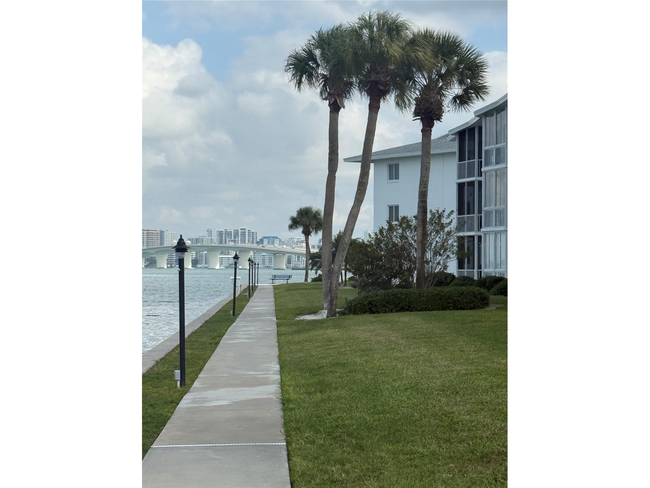 775 John Ringling Boulevard # 33 Sarasota FL 34236 - SARASOTA BAY A4668031 image40