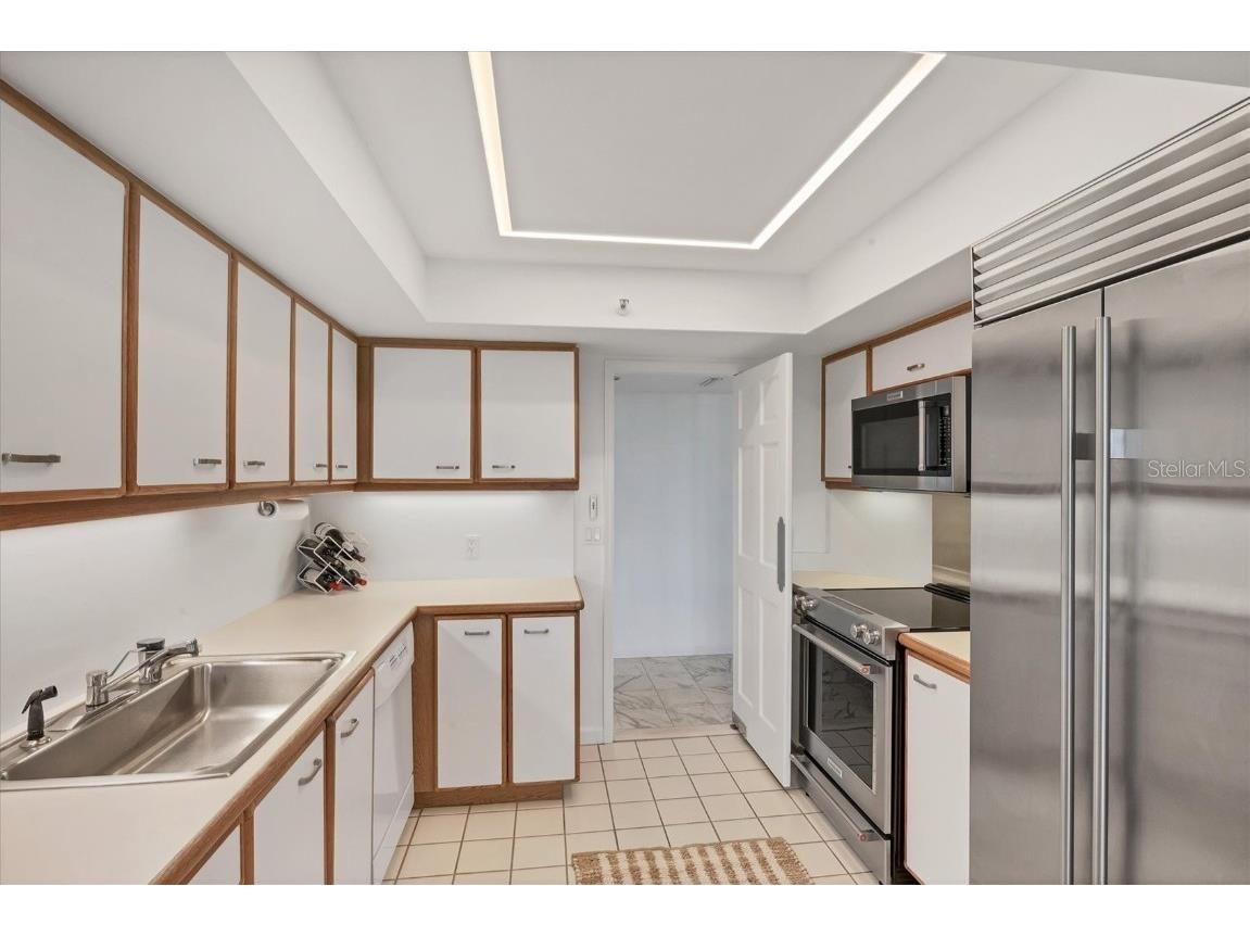 775 Longboat Club Road #203 Longboat Key FL 34228 A4667025 image10