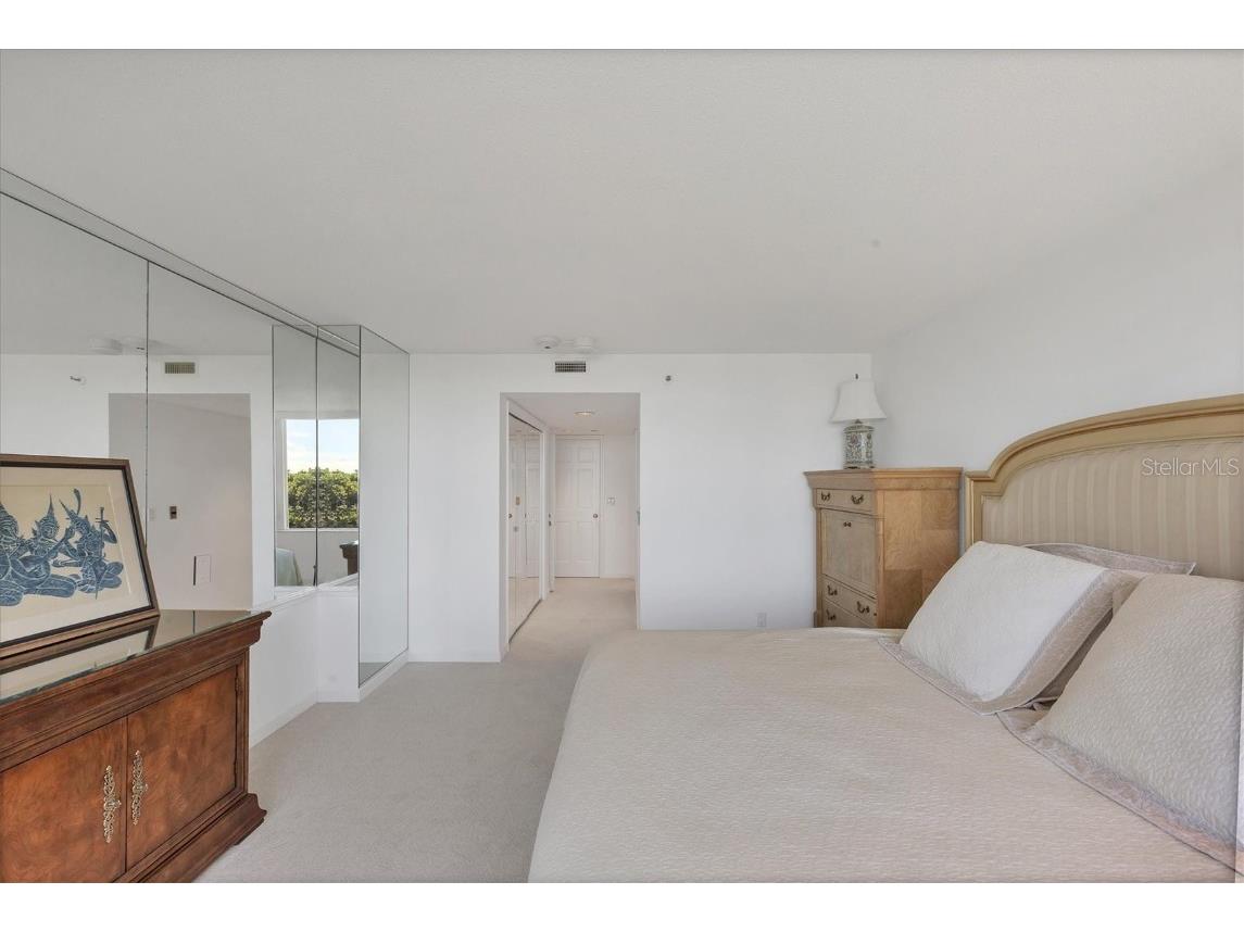 775 Longboat Club Road #203 Longboat Key FL 34228 A4667025 image17